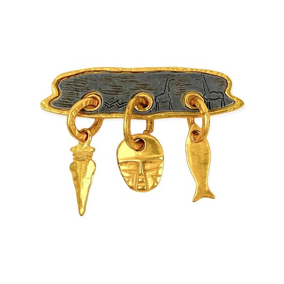 Bar Pin Brooch Gold Tone Dangle Charm Spear Head Mummy Mask Fish Textured Inset - Picture 7 of 8